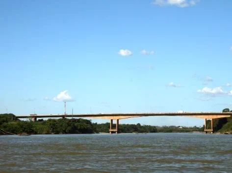 Ponte apresentou problemas estruturais e o trânsito está restrito desde novembro de 2025