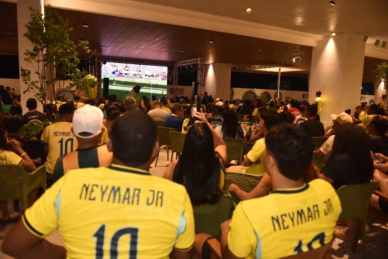 Jogo Brasil x Japão: veja o que abre e fecha em Belém na segunda-feira (29)