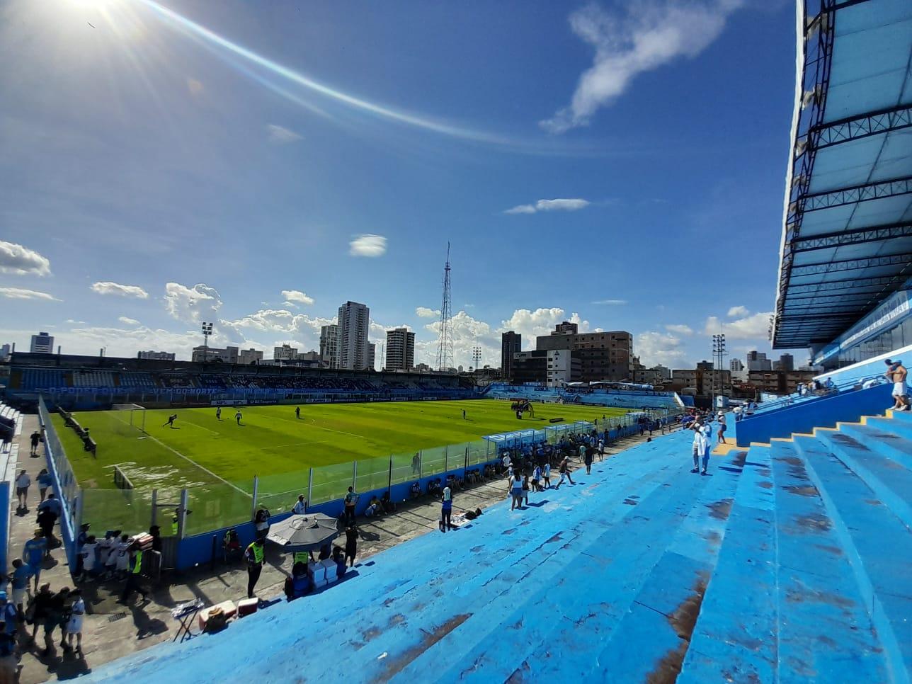Santa Cruz divulga detalhes de ingressos para jogo contra o Paysandu e torcida cita insegurança