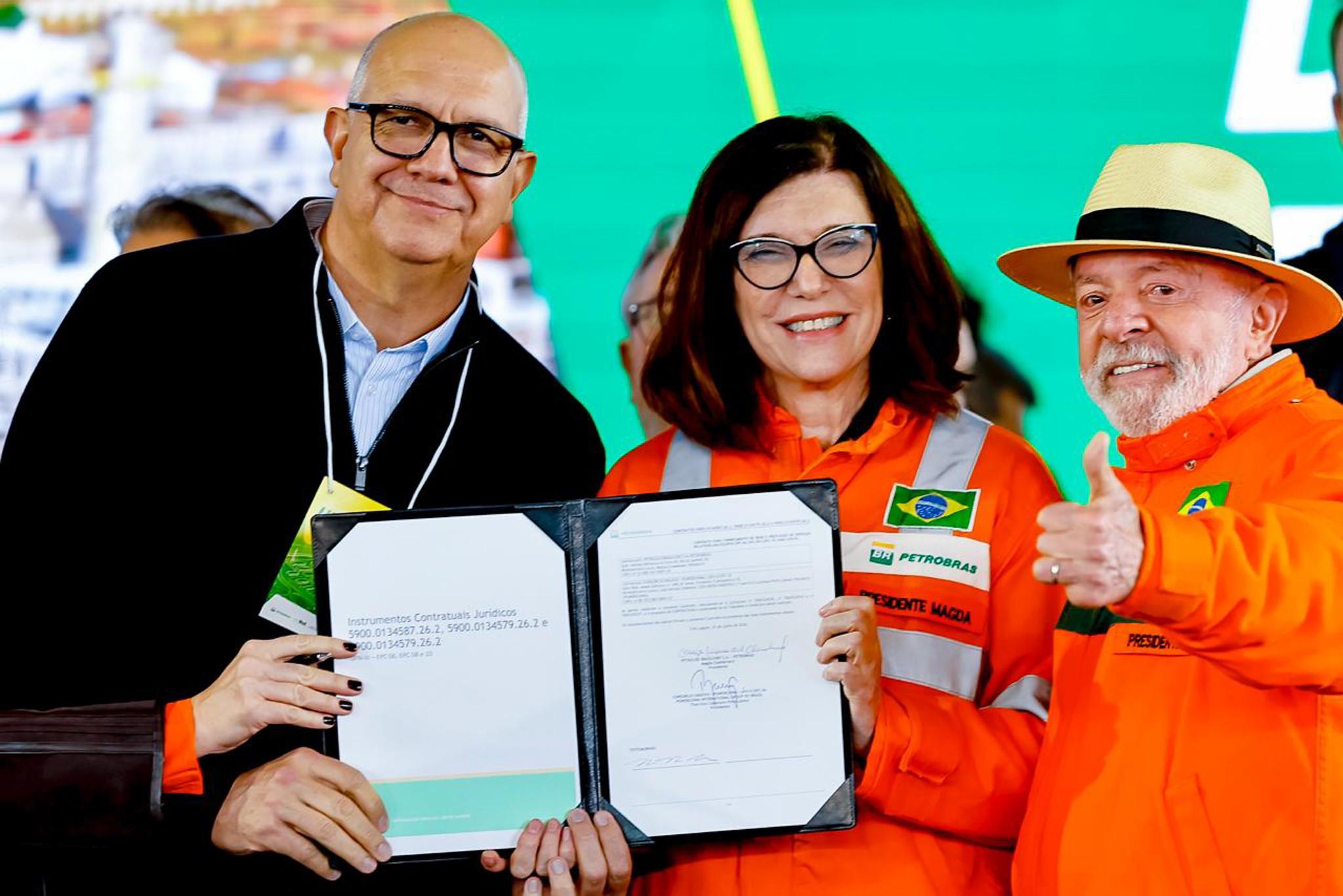 Presidente Lula anunciou a retomada das obras da Fábrica de Fertilizantes Nitrogenados da Petrobras, em Três Lagoas (MS)
