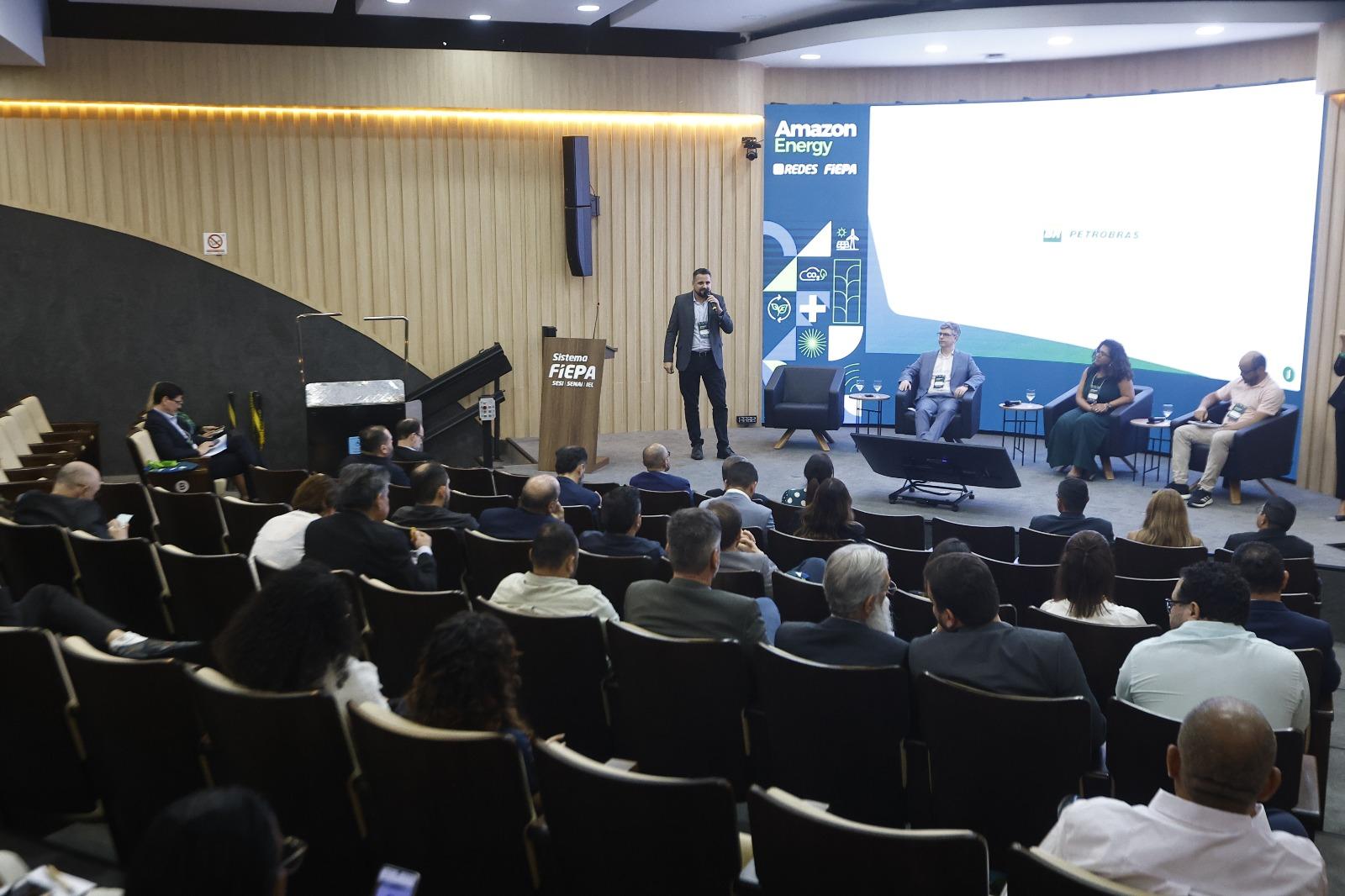 Programação na Fiepa reúne representantes da indústria, especialistas e poder público para discutir o futuro da matriz energética