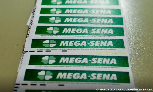 Na noite deste sábado (4), a Caixa Econômica Federal informou que ninguém acertou as seis dezenas do prêmio de R$ 32 milhões